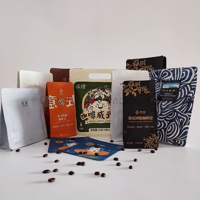 kaufen Zipper Closure Printed Packing Bag with Die-cut Handle 3-5 Days Sample online manufacture